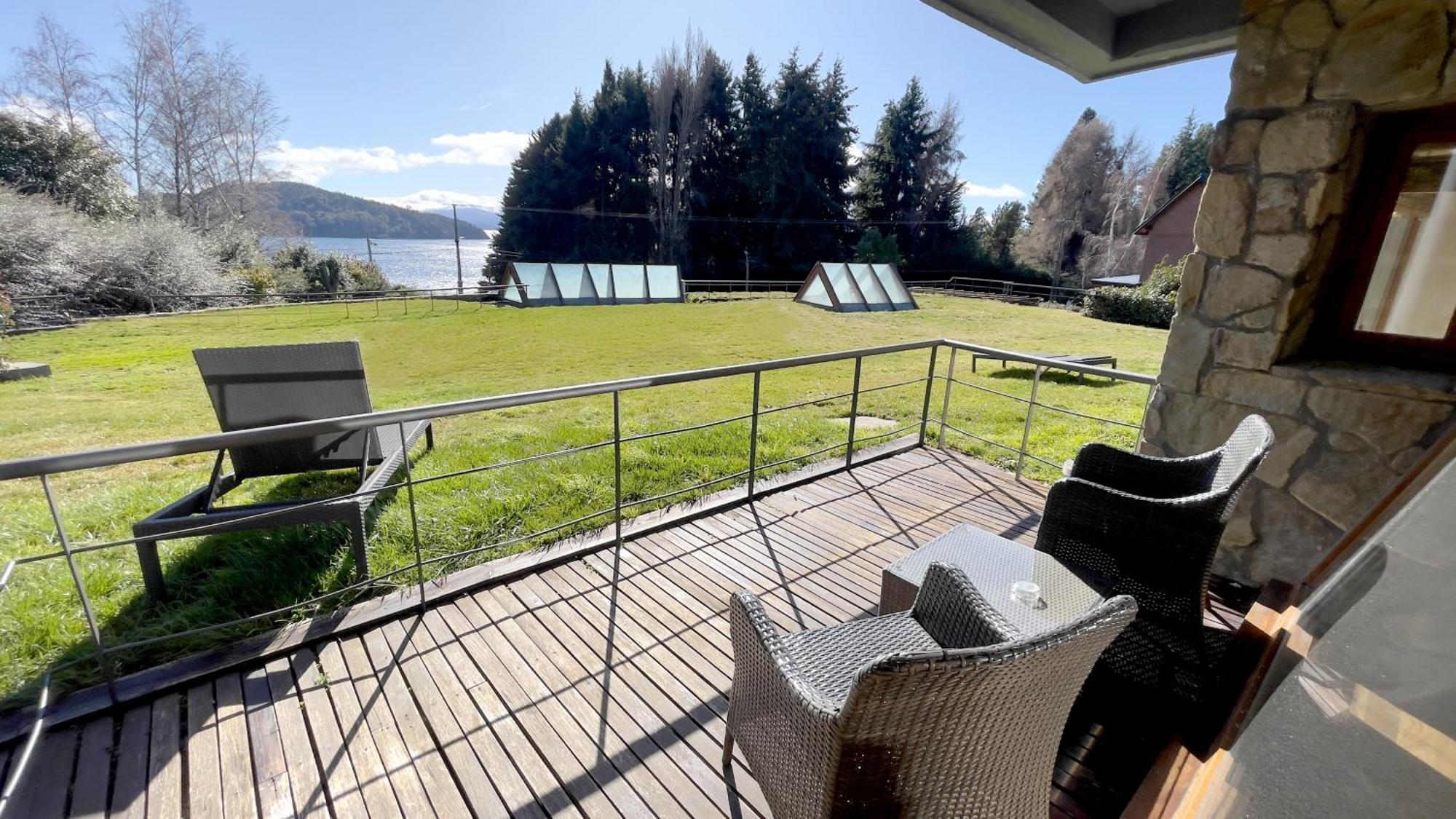 Rochester Bariloche Suites & Spa Exterior photo